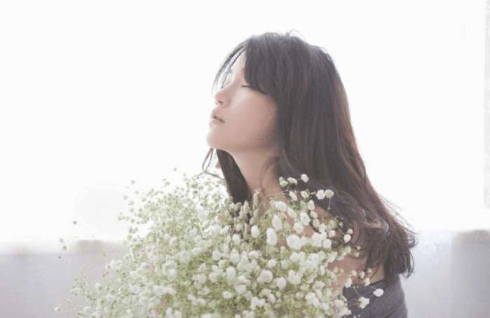 女生到底该不该花男朋友的钱?