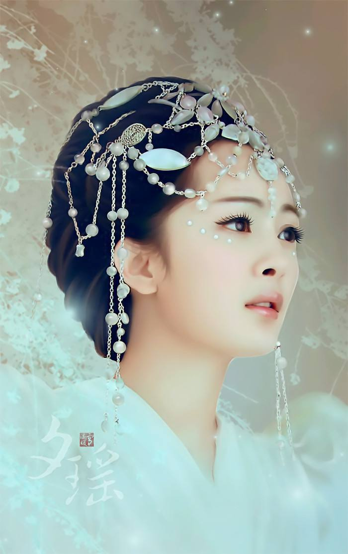 古装戴串珠头饰最美的八位女星,唐嫣,杨颖上榜,第一美
