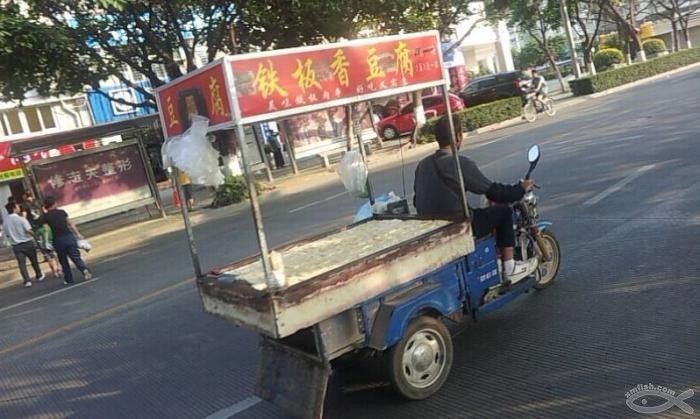 最简单最赚钱的地摊“小吃”,只需一个小推车,日赚1000元以上!