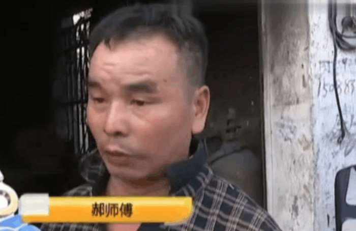 铁匠贷款十万元准备做生意 可没料到六年级的