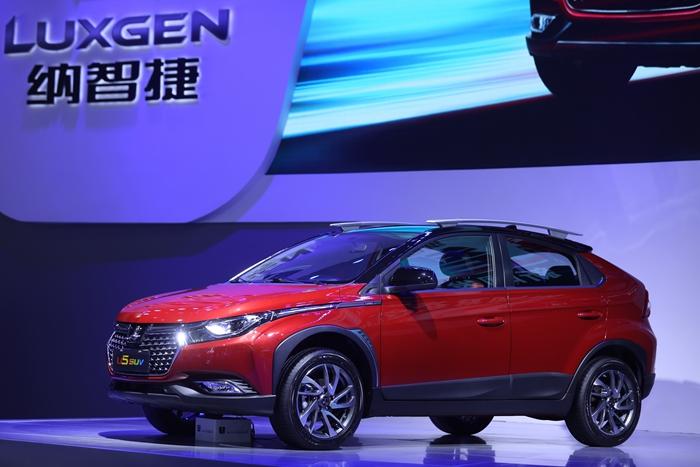 10万元带自动泊车 真是新手们的福音