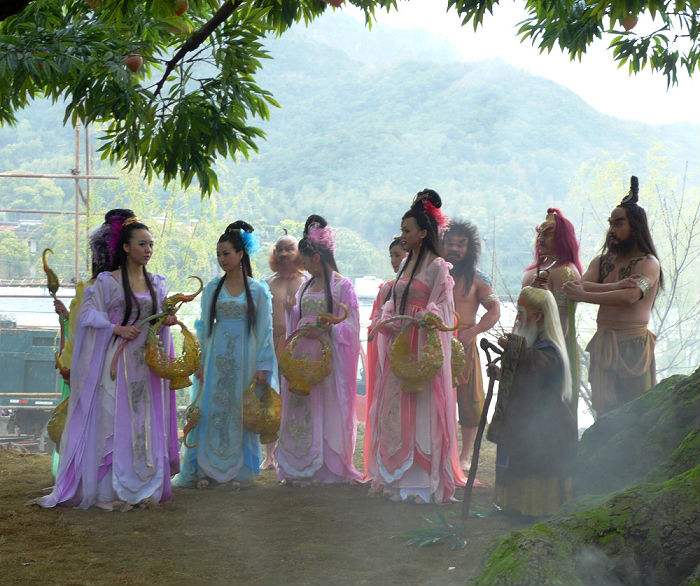 七仙女为何到了人间就泡温泉?原来神仙洗澡是有传统的