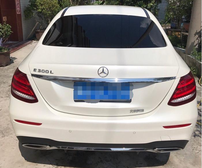 广州小伙花52万买辆奔驰E300L, 举办的新车仪