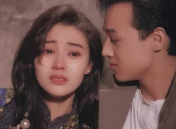 李嘉欣年轻时相貌惊为天人,购买7000万豪宅,实力演绎我就是豪门