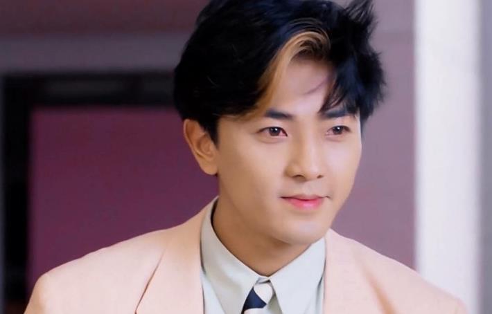 这个老电影到底隐藏了多少当红一线明星,郭富城郑伊健颜值巅峰呀