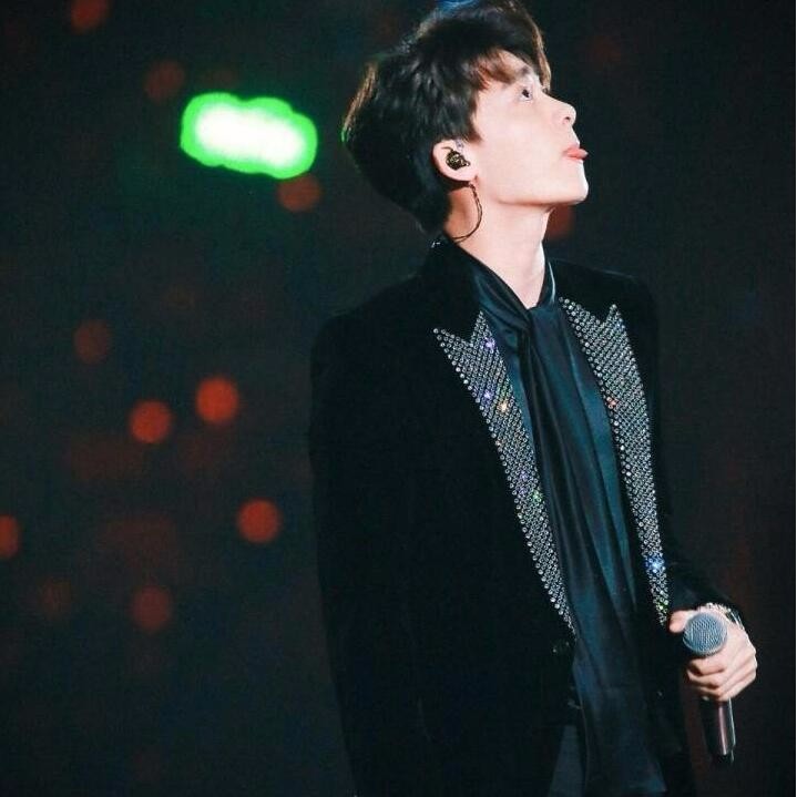 胡一天假唱, 邓伦假唱, 演员就能理解吗? 网友: