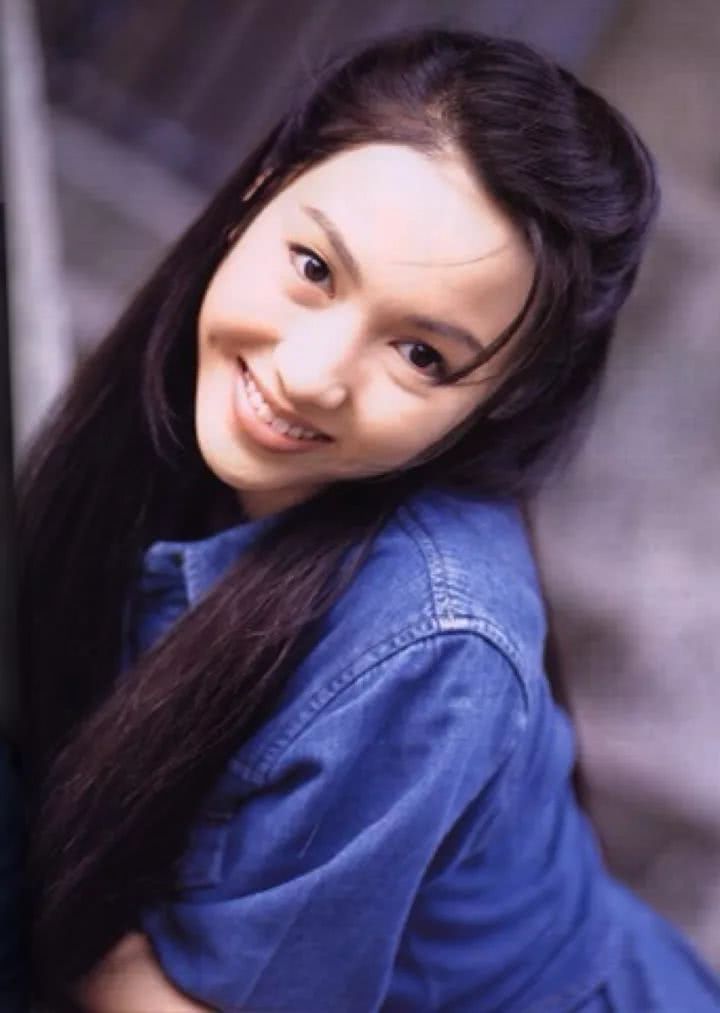 如何拍出90年代复古港风照片?!