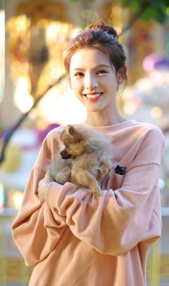 娱乐圈十位90后小花谁是你的心头好?未来发展