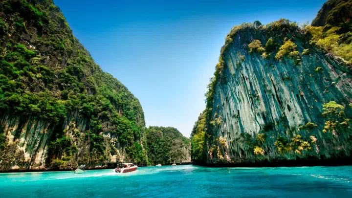 泰国小众目的地甲米:这里没有人山人海,只有蓝天碧海