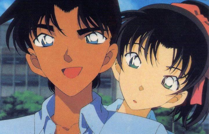 柯南中, 小兰的发型上为什么有一个尖尖, 这个答案只有新一知道