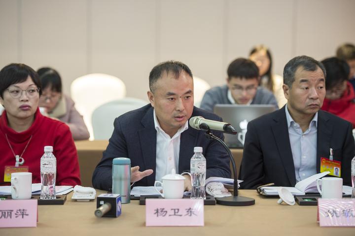 正文 省人大代表杨卫东 浙江新闻客户端 记者 李震宇 杨朝波 摄