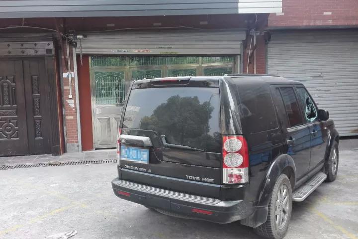 杭州一老板将80万的路虎停在饭店门口，一觉醒来傻眼了