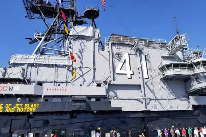 在国外住酒店怎么订比较实惠?