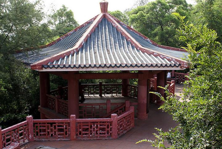 佛山有一座凤山, 是顺德大良最美的公园