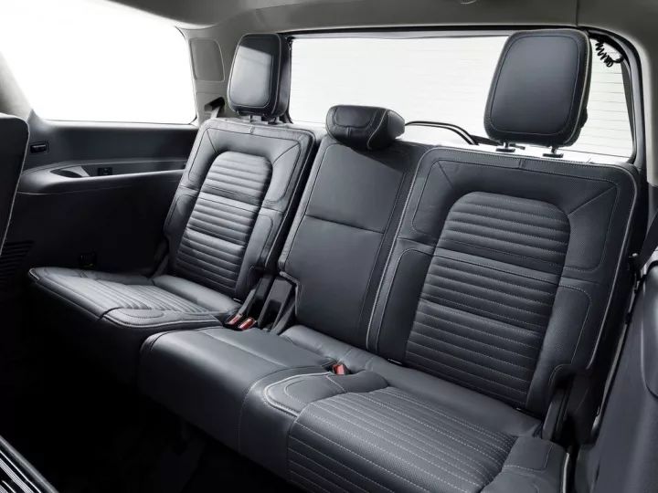 并不是所有的大块头都能满足大家的胃口！比如林肯领航员