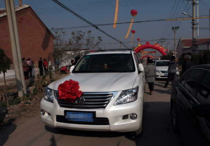 没钱还要买车?选择二手车还是零首付分期购车