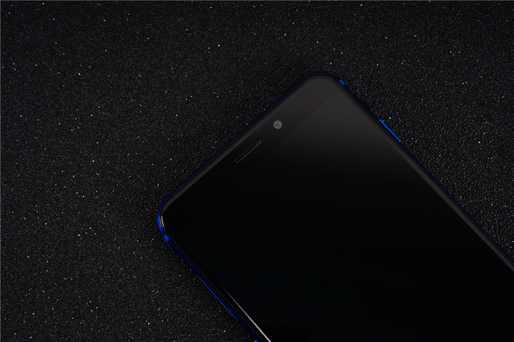 魅蓝S6上手体验:这是一部让对手窒息的千元全