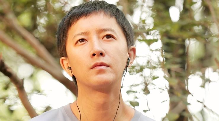 张艺兴吴亦凡在韩国被排斥一声不吭, 而韩国艺