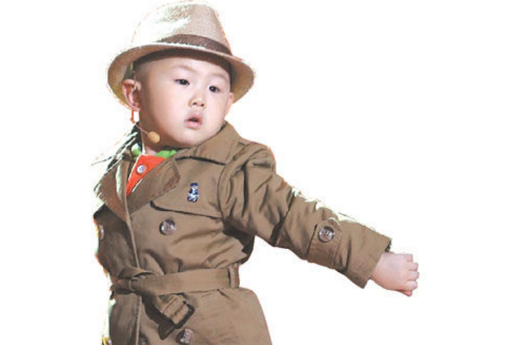 娱乐圈当红的五大童星，张俊豪第四，刘楚恬第二，第一无人能企及