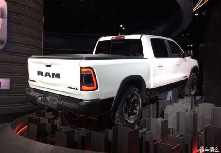 底特律车展全新道奇Ram 1500亮相！全新设计霸气凌驾福特F150！