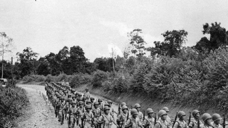 二战时期丘吉尔的两次无耻演说,让中国彻底看清了英国人的面目