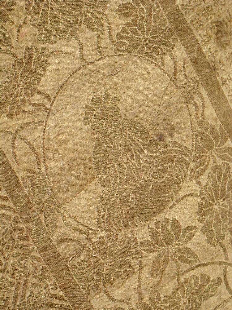 史上最贵一床被子, 生人不盖, 一般盖尸, 盗墓者