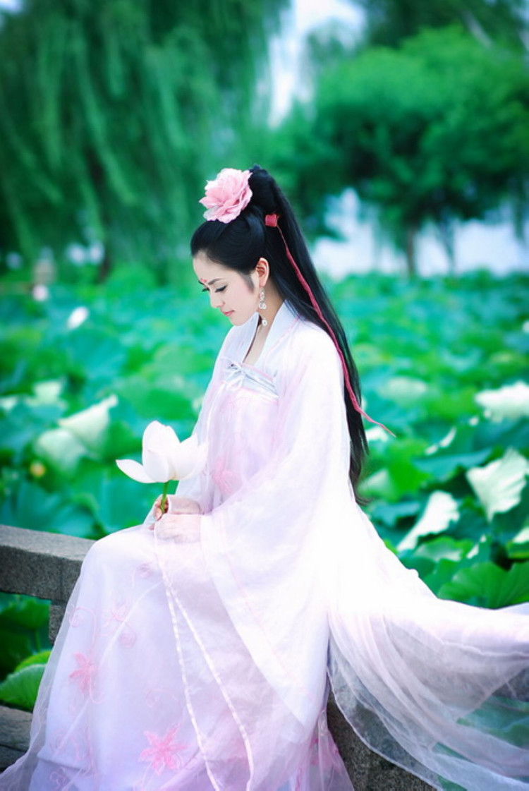 2月中旬这三生肖运势必爆,财源滚滚来,挡都挡不住,看你家有吗