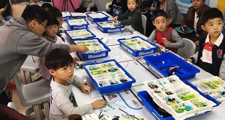 青少儿编程市场再升温!达内童程童美战略收购