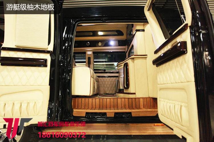 豪华越野房车福特E350白金版——华人功夫巨星李连杰的座驾