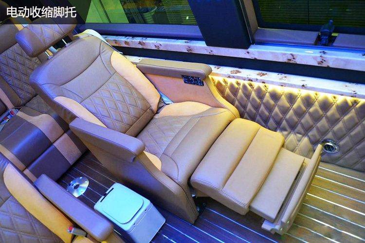 福特E350商务车,让你做有腔调的商务接待!