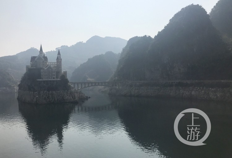 新春走基层 | 天南地北过大年:贵州兴义 城堡里的年夜