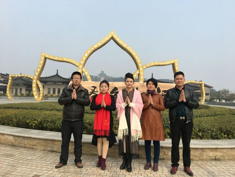 华语歌手周舟做客宜春,《禅心》唱响传承佛文化
