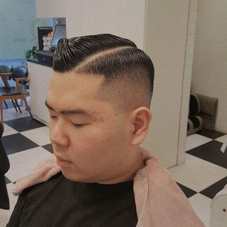 10款男生渐变铲青侧分油头,有型的男士都喜欢这样的发型