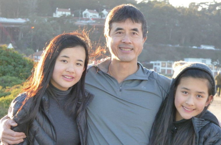 当年陈冲领养了又抛弃了的双胞胎孩子,现在长成这样了