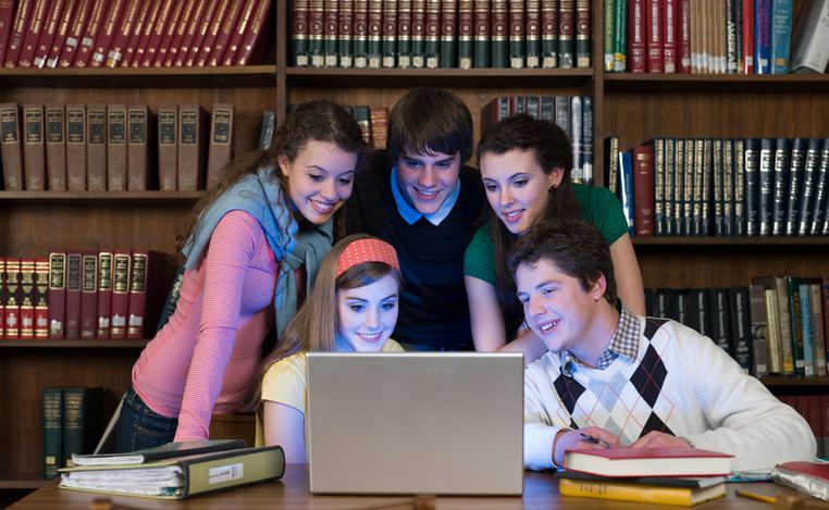 美网民问:是否很多中国人想移民?一位智商160