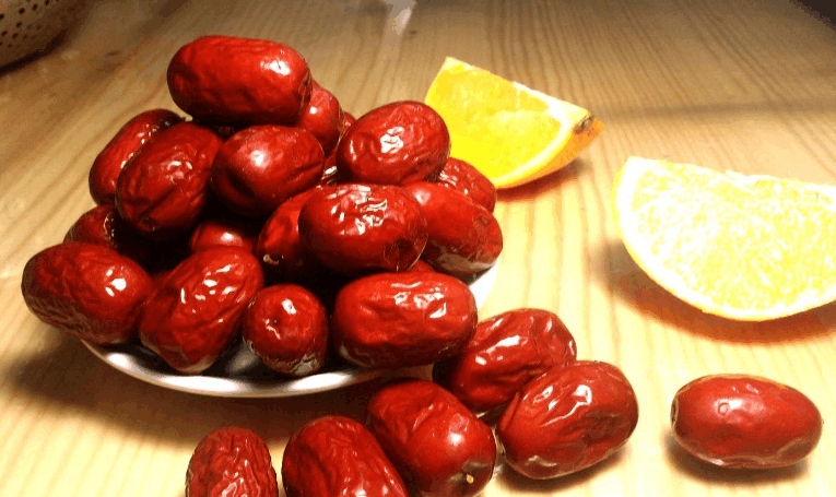 枸杞红枣茶的功效与禁忌