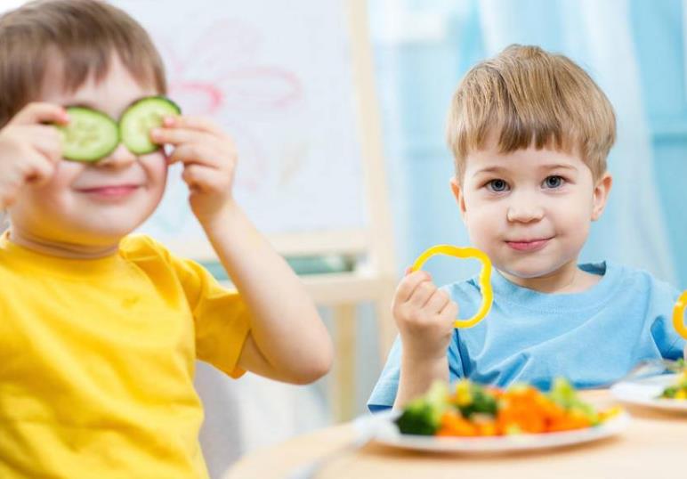 怎样调整宝宝的作息时间才能按时上幼儿园?学