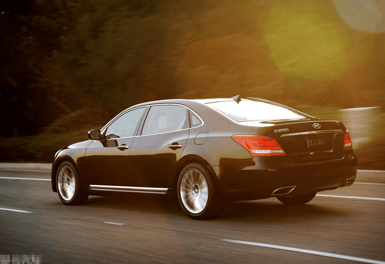 V8发动机, 车长5米4, 百万级韩国车挑战奥迪A