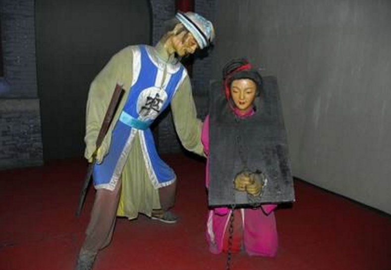 古代刑讯逼供有多狠?脑箍、烙铁、灌鼻、钉指……