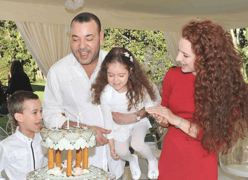 非洲这个发达国家没有黑人, 混血美女成堆, 中国