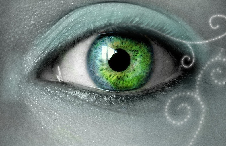 告诉你世界上自然瞳孔的颜色一共有几种
