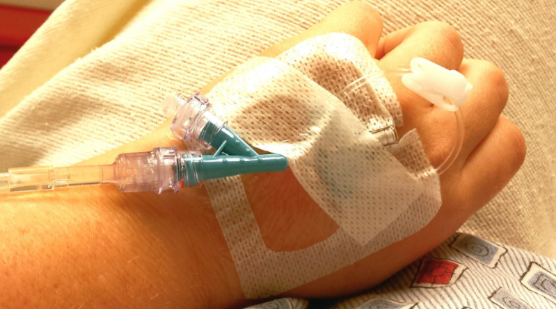 美国7岁女孩在被确诊为流感、猩红热和链球菌