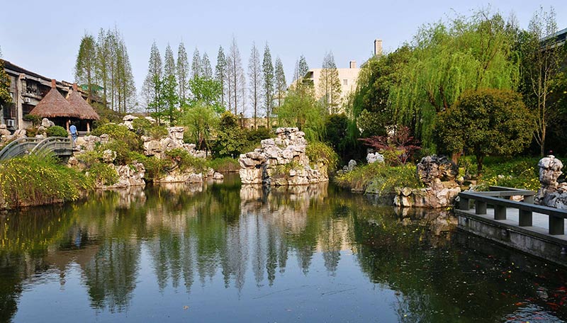 陆游给唐婉写的诗,竟然抄了一句李白的诗!