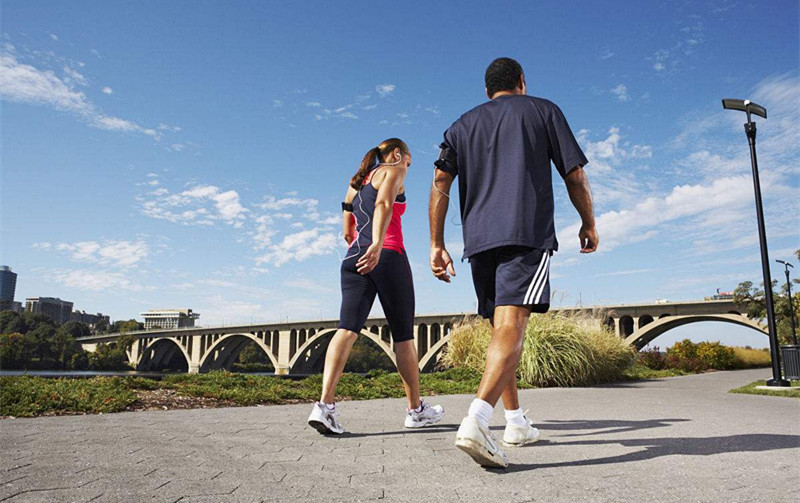 步行是最好的运动,专家教你如何走路更健康