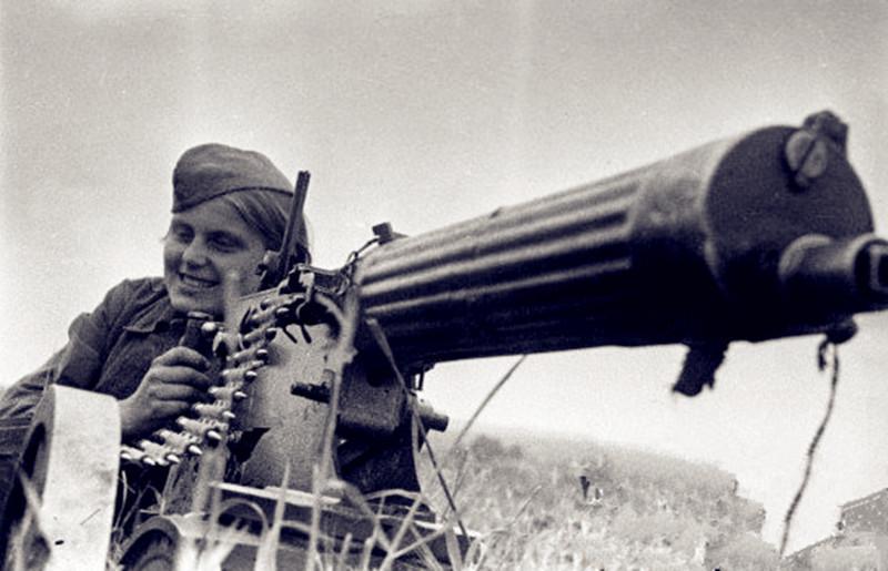 嚣张的日本关东军竟然最怕苏联女兵,说出理由