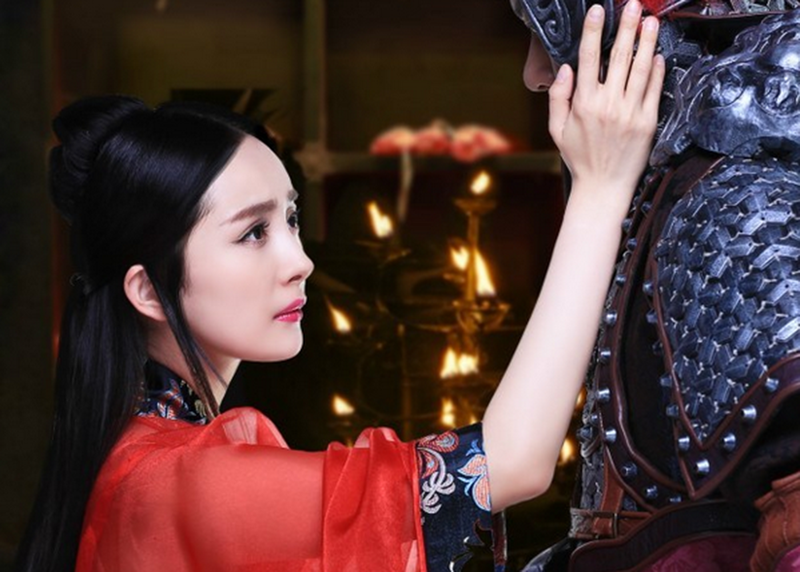 古装剧中的新娘妆,杨幂赵丽颖美如天仙,网友却说比不上她!_皮皮网 结语:迪丽热巴的新娘妆美吗?你还被哪位女星的新娘妆惊艳到了呢? (特别声明:以上文章内容仅代表作者本人观点,不代表新浪看点观点或立场。如有关于作品内容、版权或其它问题请于作品发布后的30日内与新浪看点联系。)