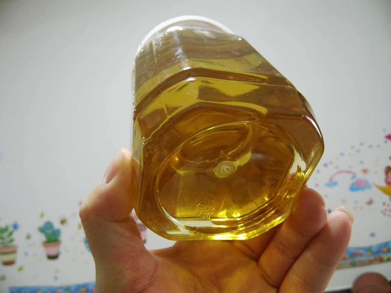 槐花蜜这样用,可以治鼻炎,用过的都说好了,还不