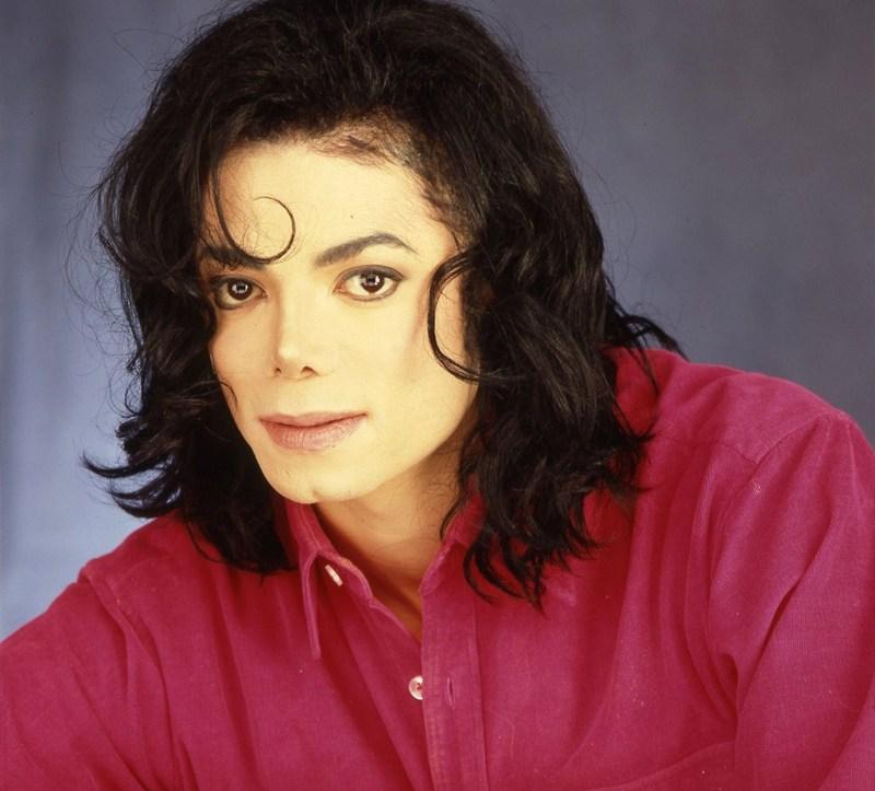 美国人用两个字形容鹿晗的长相, 并说: 美国姑娘