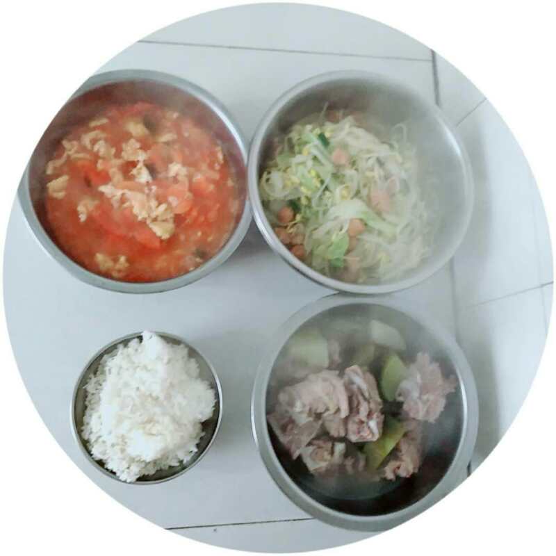 儿子非要吃幼儿园午餐