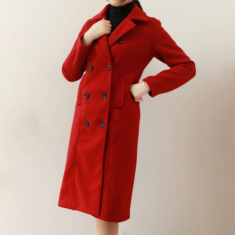 满大街都是焦糖色大衣,其实格子毛呢大衣才是